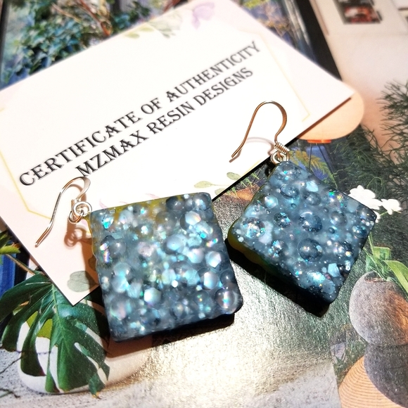 RAINDROP EFFECT MzMax Resin Designs Earrings - Picture 3 of 8